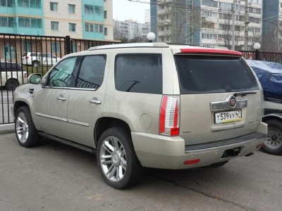 Cadillac Escalade 3 