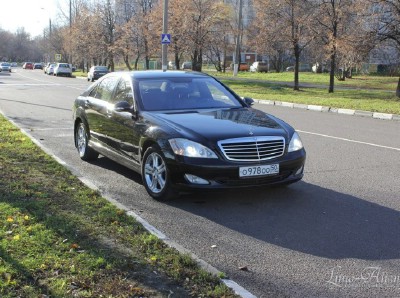 Mercedes S221 