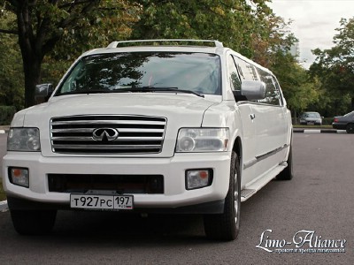 Заказ лимузина Инфинити QX-56